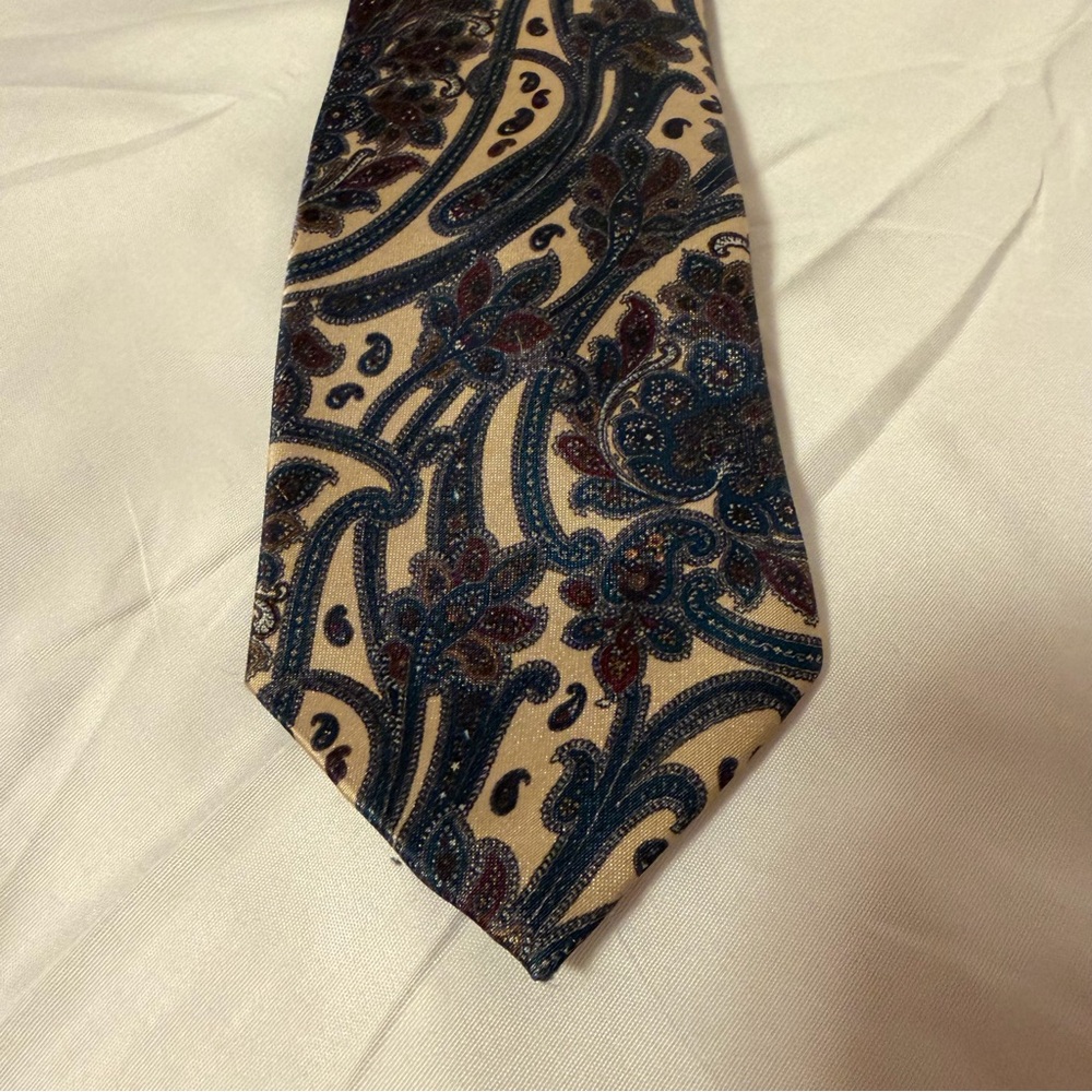 Ketch brand Paisley Patterned Tie in Blue and Brown